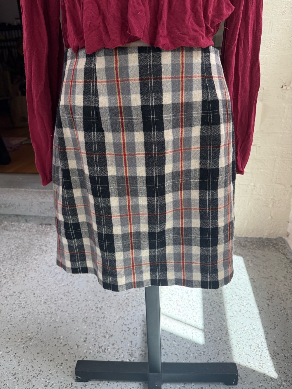 Vintage J.G. Hook Plaid A-Line Wool-Blend Skirt in Black, Cream & Red